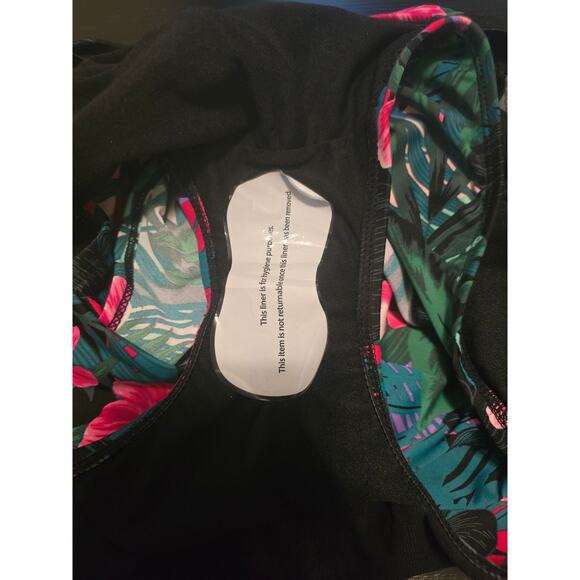 SwimSuits For All Floral Leaf Hawiian Design One Piece Summer Swimsuit 18 - Picture 3 of 5